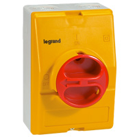 Дистанционный выключатель - 3П + замыкающий и размыкающий контакты - 16 A | код 022189 |  Legrand